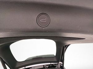 Tesla Model Y bild 22