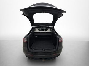 Tesla Model Y bild 21