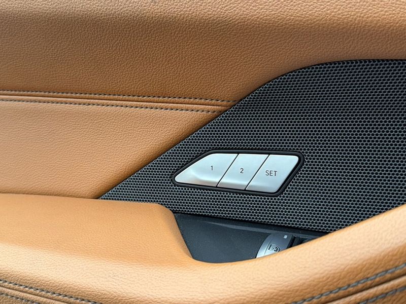 BMW i4 bild 27