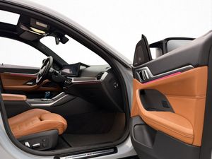 BMW i4 bild 19