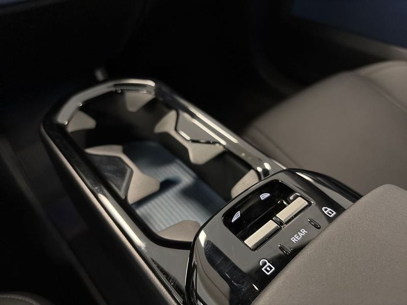 Volvo EX30 bild 19