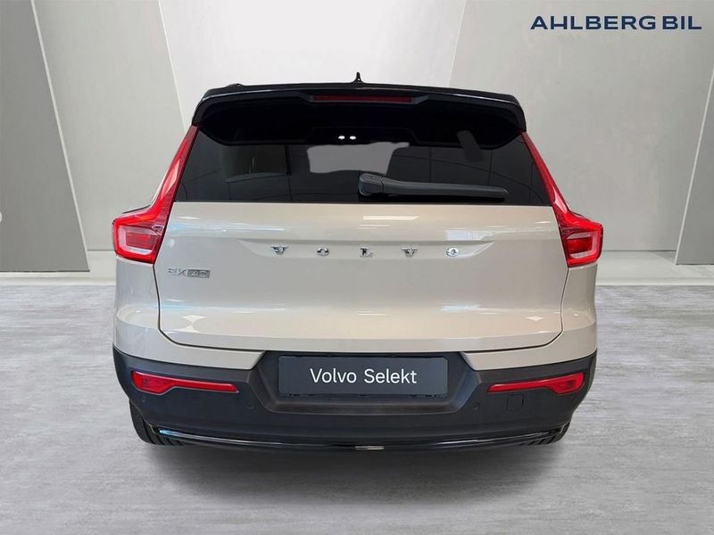 Volvo EX40 bild 6