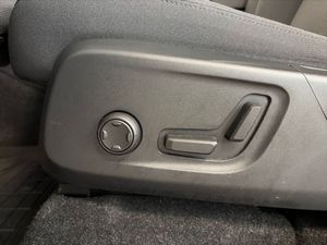 Volvo EX40 bild 9