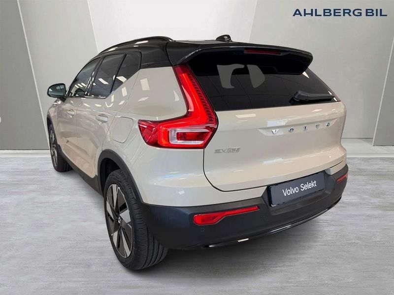 Volvo EX40 bild 3
