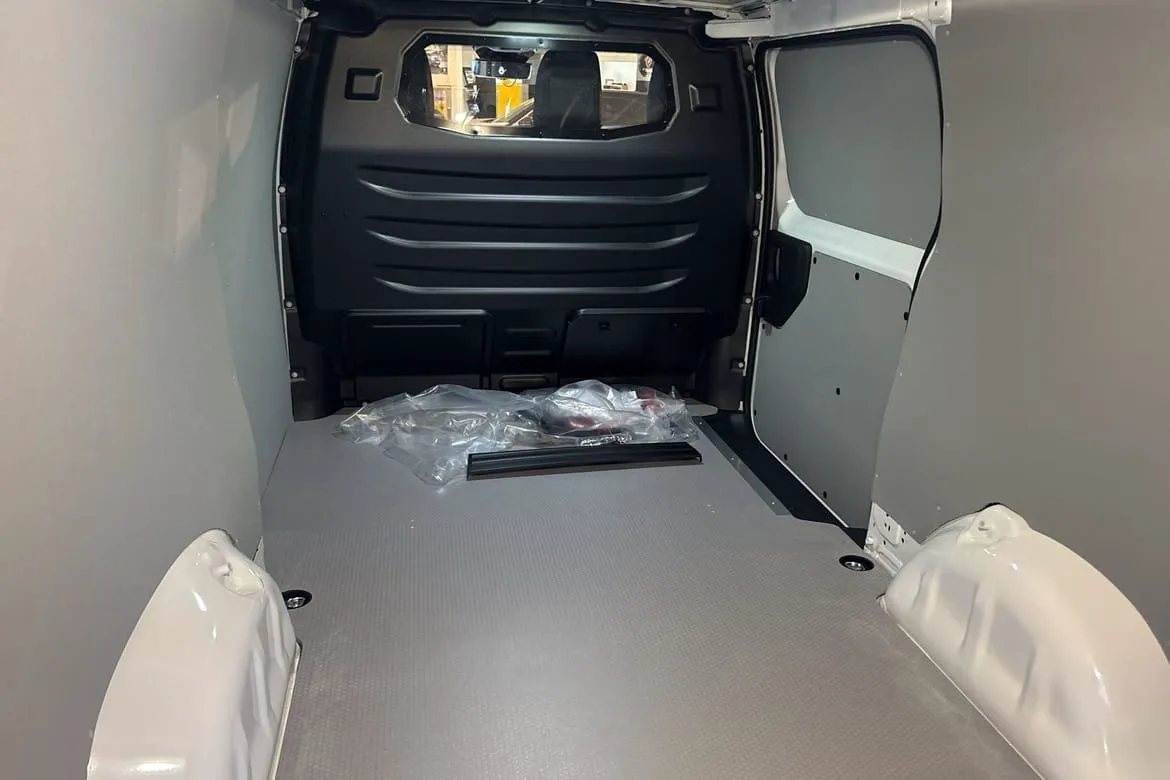 Opel Vivaro bild 8