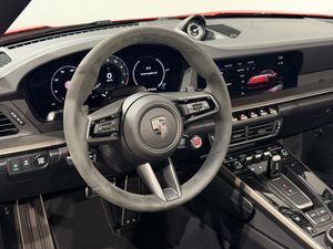 Porsche 992 bild 30