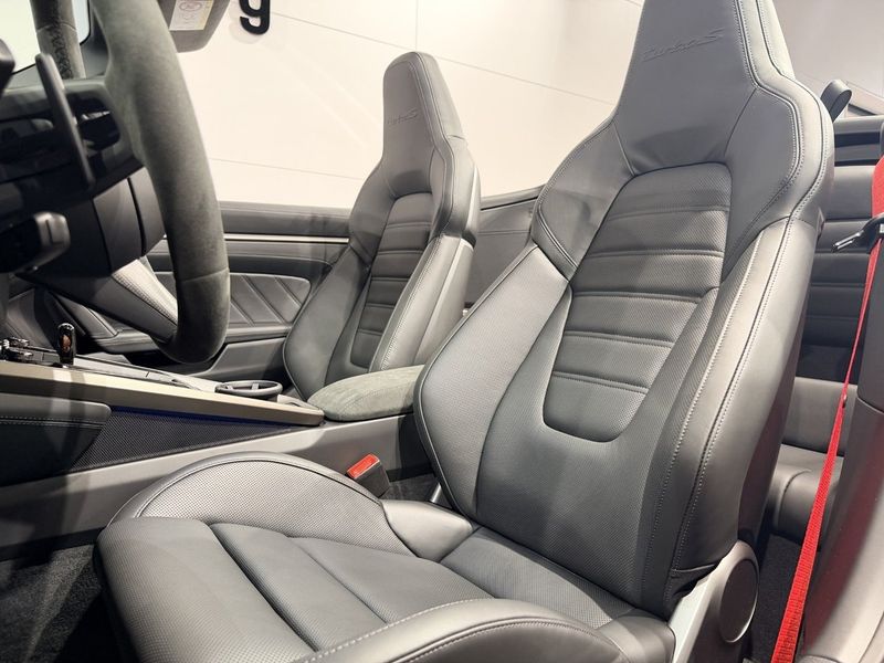 Porsche 992 bild 31
