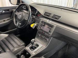 Volkswagen Passat bild 10
