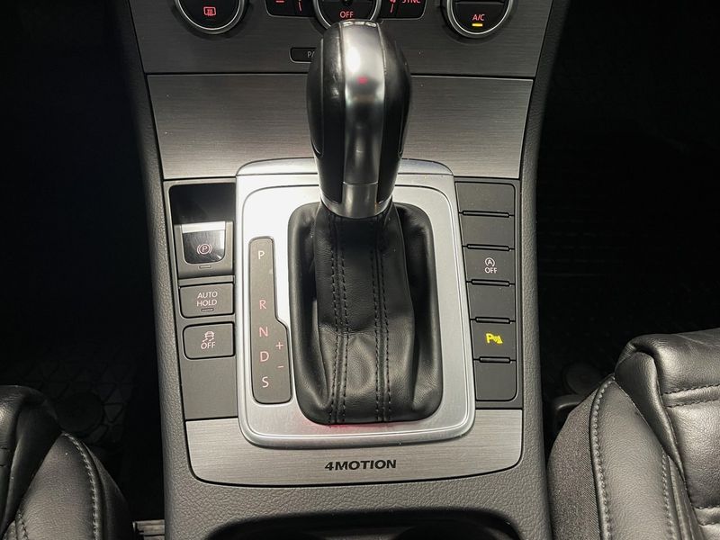 Volkswagen Passat bild 12