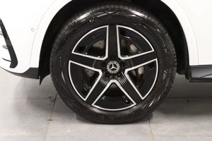 Mercedes GLC300 bild 9