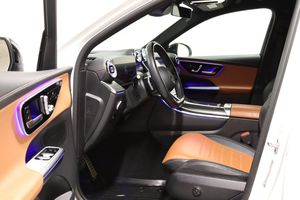 Mercedes GLC300 bild 10