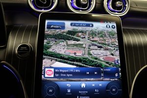 Mercedes GLC300 bild 14