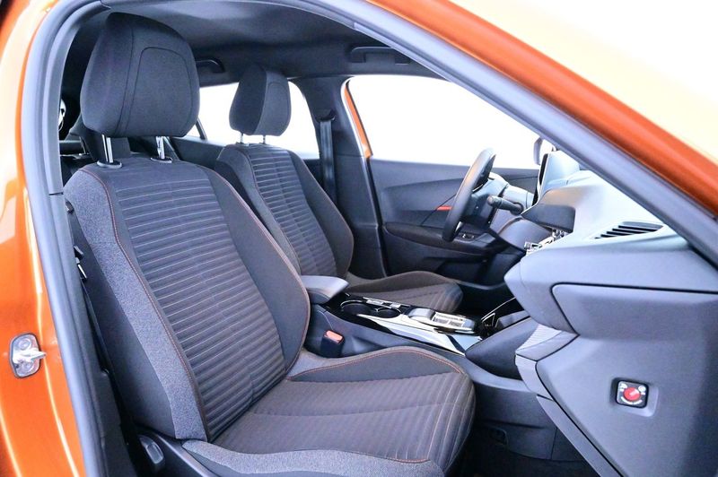 Peugeot e-2008 bild 13
