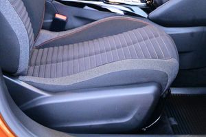 Peugeot e-2008 bild 14