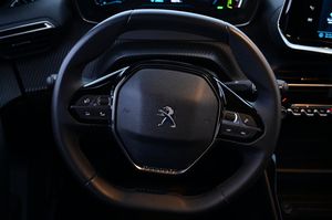 Peugeot e-2008 bild 7