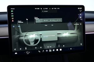 Tesla Model Y bild 17