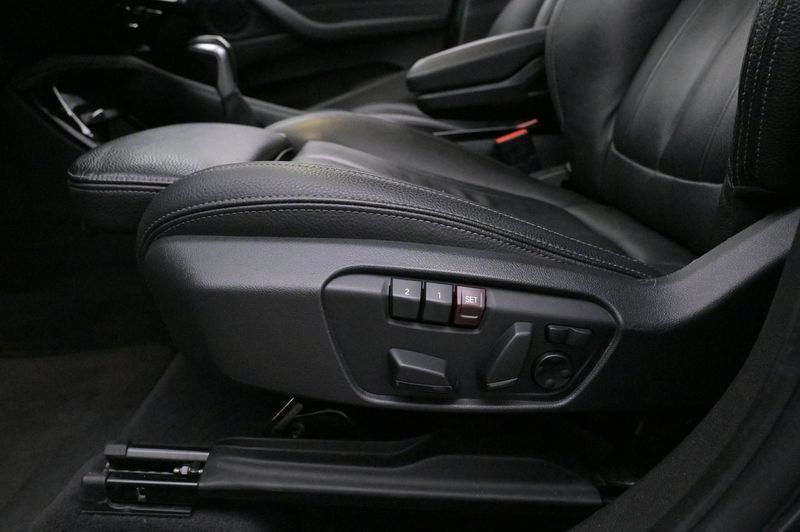 BMW X1 bild 12