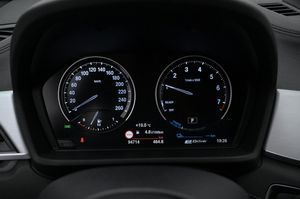 BMW X1 bild 9