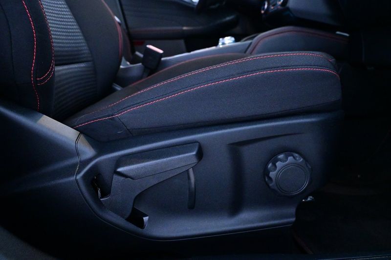 Ford Kuga bild 13