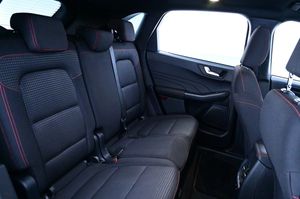 Ford Kuga bild 23