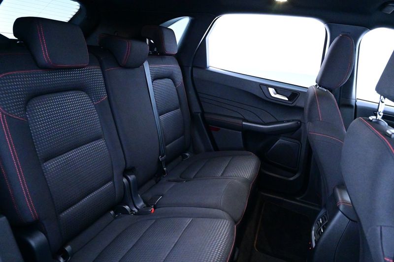 Ford Kuga bild 23