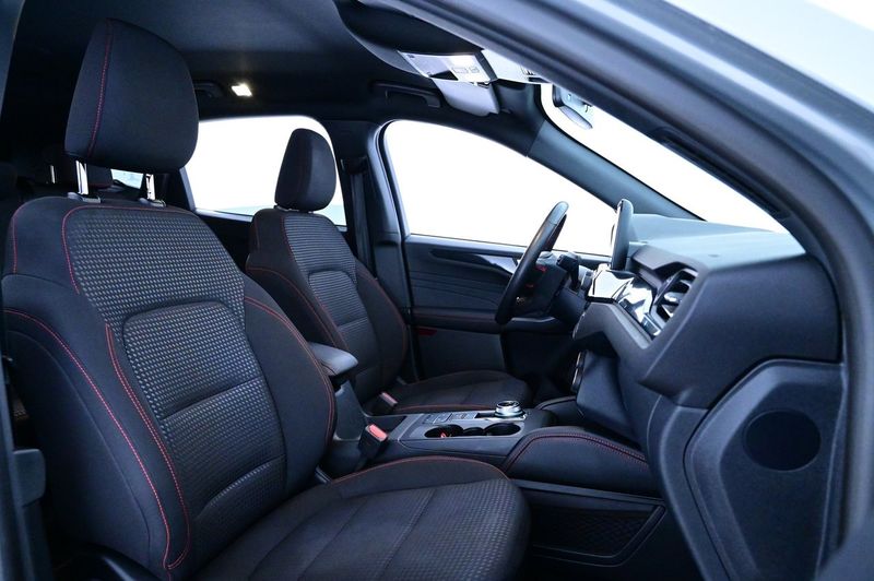 Ford Kuga bild 12