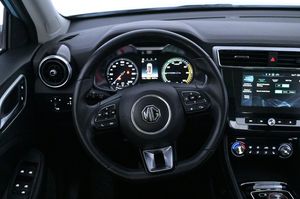 MG ZS EV bild 7