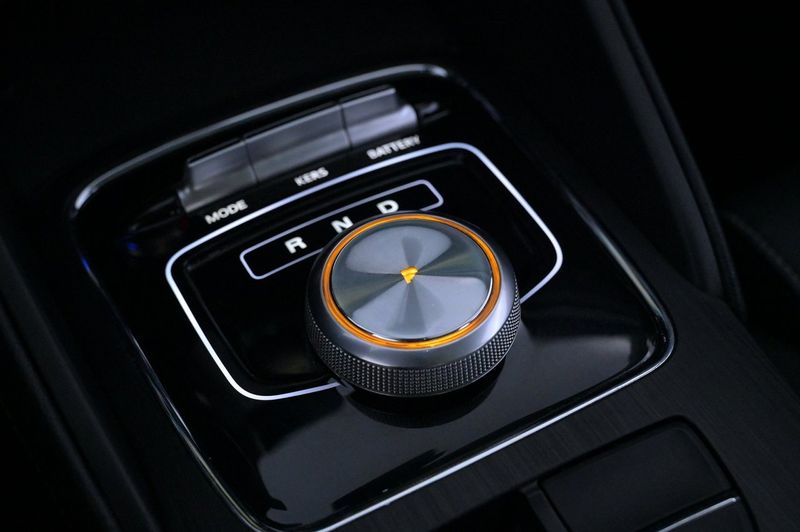 MG ZS EV bild 20
