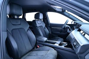 Audi Q8 e-tron bild 14
