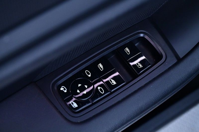 Porsche Taycan bild 11