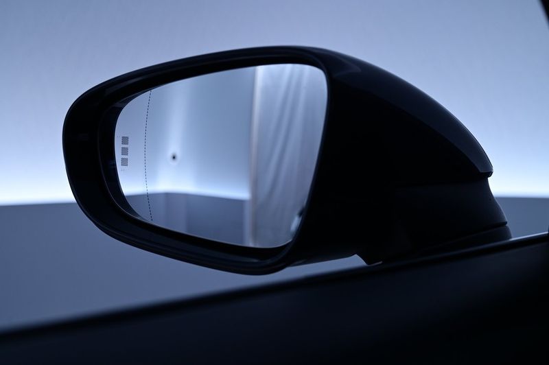 Porsche Taycan bild 25