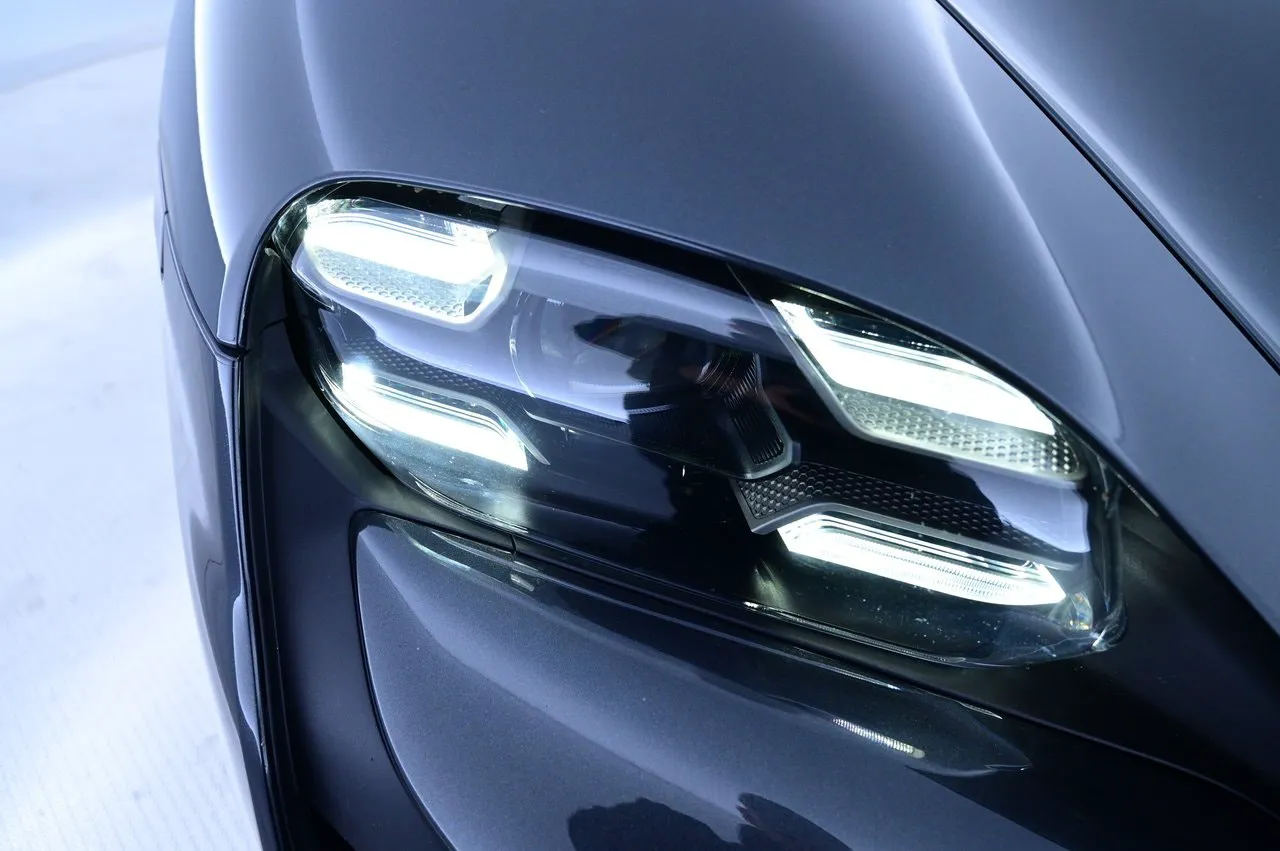 Porsche Taycan bild 26
