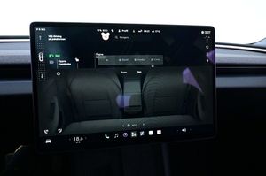 Tesla Model 3 bild 20