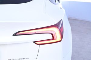 Tesla Model 3 bild 26