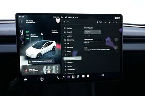 Tesla Model 3 bild 15
