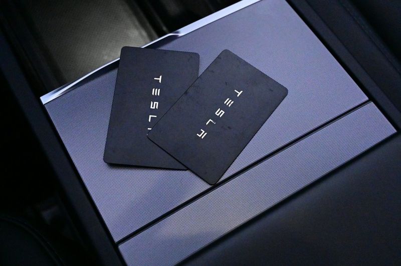 Tesla Model 3 bild 23