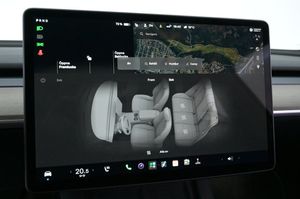 Tesla Model Y bild 21