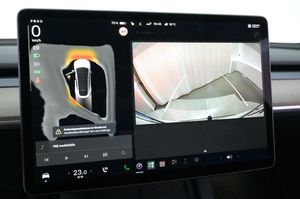 Tesla Model Y bild 18