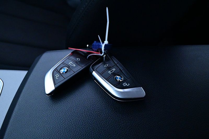 BMW 330 bild 22