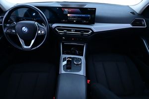 BMW 330 bild 6