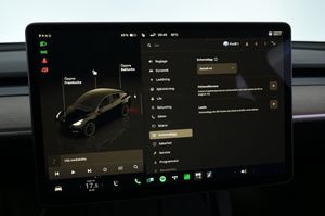 Tesla Model Y bild 16