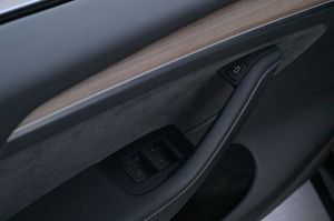 Tesla Model Y bild 10