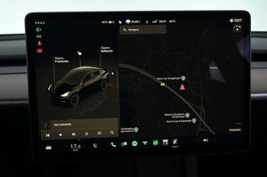 Tesla Model Y bild 19