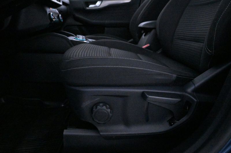 Ford Kuga bild 11