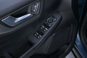 Ford Kuga bild 10