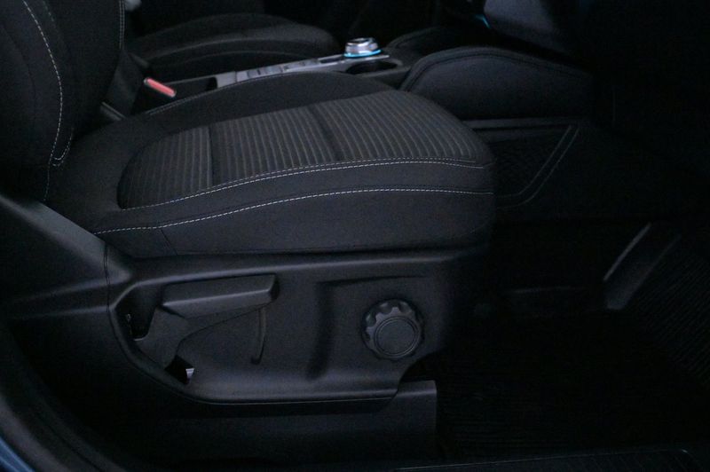 Ford Kuga bild 13