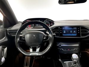 Peugeot 308 bild 8