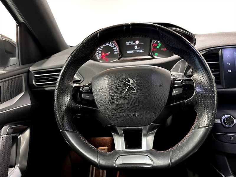 Peugeot 308 bild 9