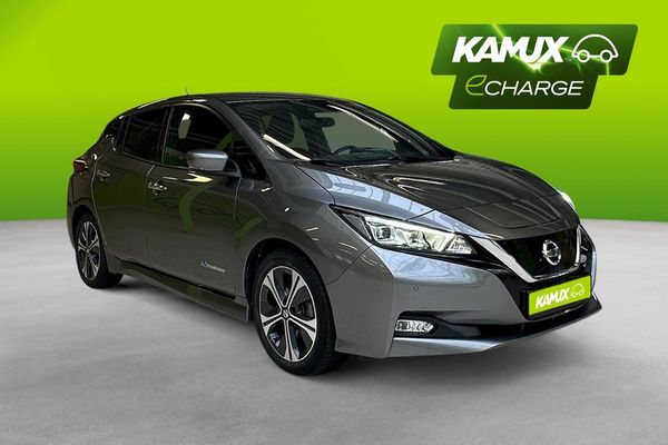 Nissan Leaf N-connecta 40kWh 360° Navi Carplay Rattvärme - 2020