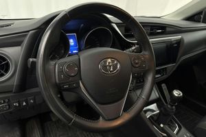 Toyota Auris bild 14